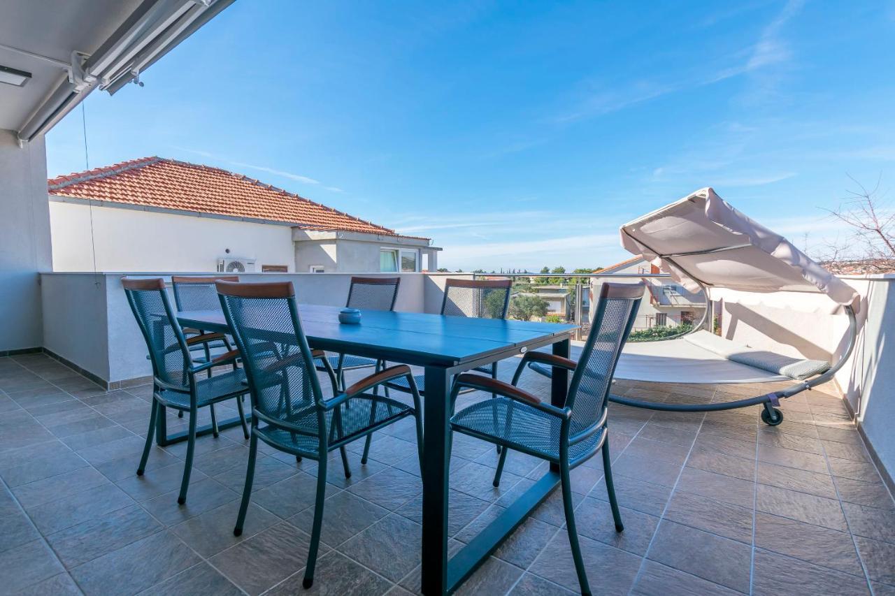 Apartments Visnja Rogoznica  Ngoại thất bức ảnh